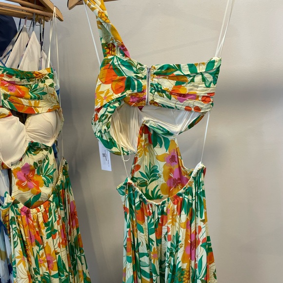 ASTR THE LABEL MEZCAL MAXI DRESS FLORAL - Picture 6 of 7